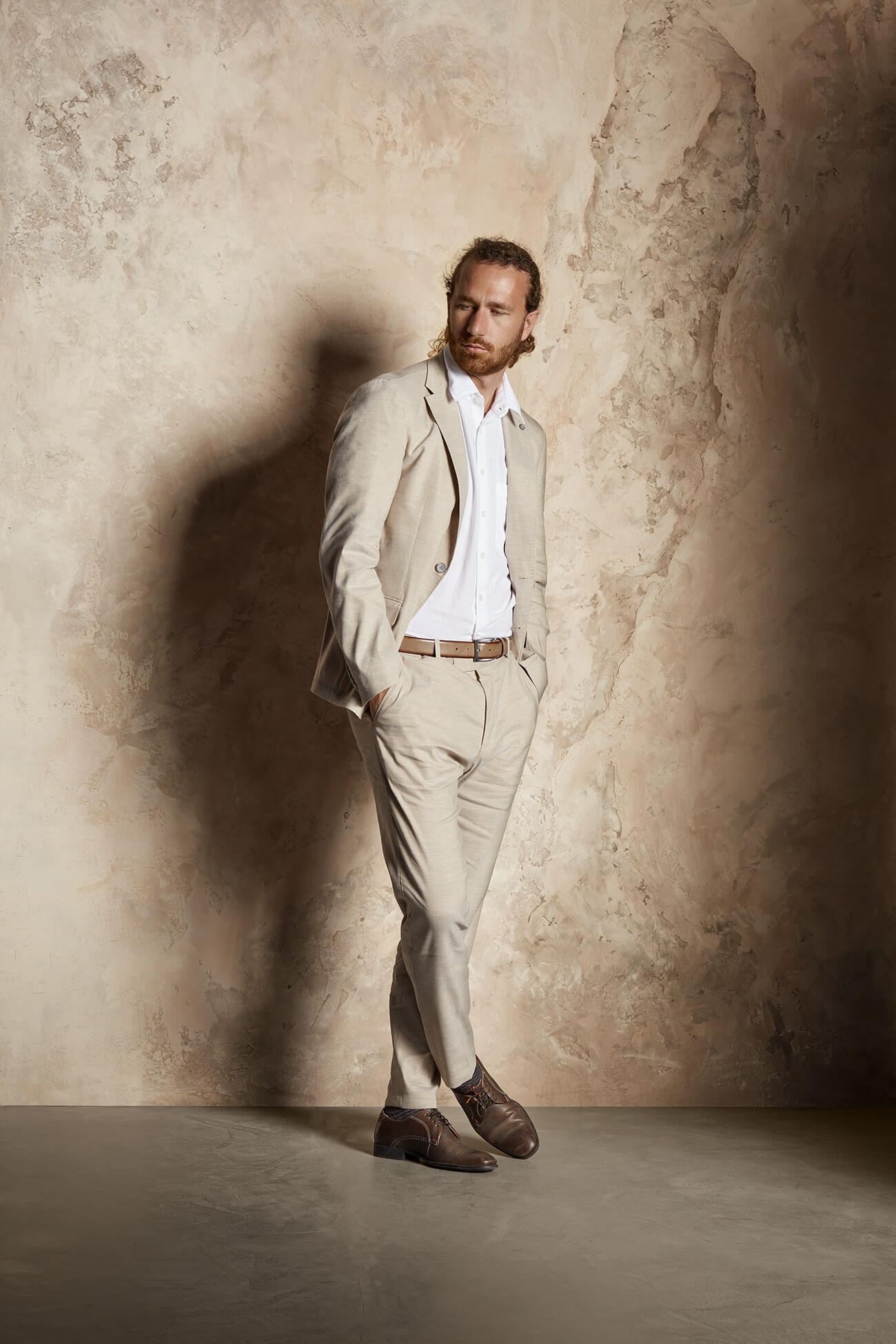 Formelle Kleidung, Anzug, Mantel, Stehend, Blazer, Formelle Kleidung, Anzug, Mantel, Stehend, Blazer, Formelle Kleidung, Anzug, Mantel, Stehend, Blazer, Formelle Kleidung, Anzug, Mantel, Stehend, Blazer, Formelle Kleidung, Anzug, Mantel, Stehend, Blazer, 