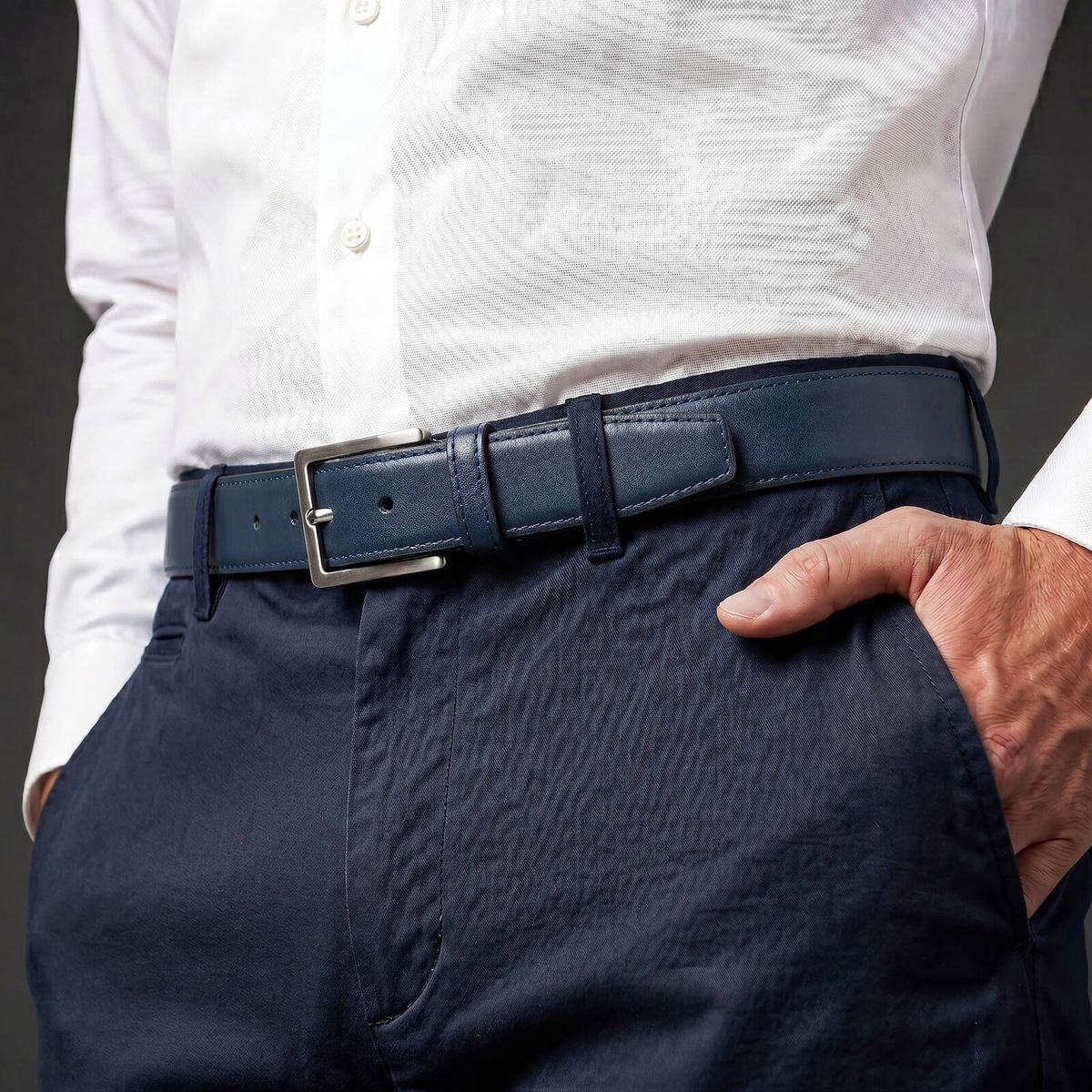 Gürtel, Ledergürtel, Weiße Hemd, Hose, Bürolook, LINDENMANN Herren Vollrindledergürtel aus 100% Echtleder marine