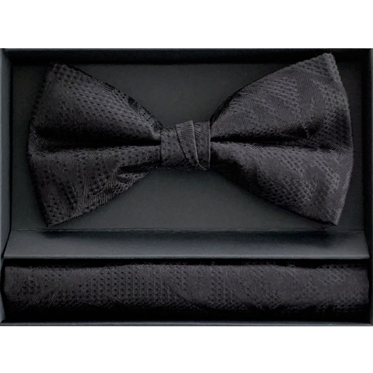 LINDENMANN Set Einstecktuch und Fliege für Herren LINDENMANN Set Herren Einstecktuch und Fliege Accessoire für Männer schwarz